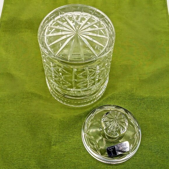 Crystal Clear Handcut Polish Lead Crystal Lidded Jar - Picture 5 of 7